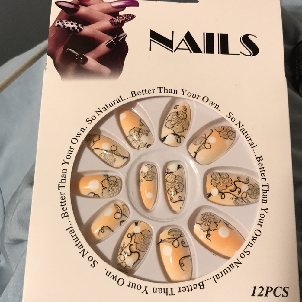 Nails - Picture 3 of 5